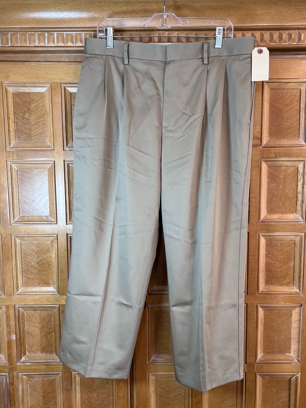 Dockers Essential Khaki D3 Classic Fit Chino Pants Men’s 34x25 Beige Pleated
